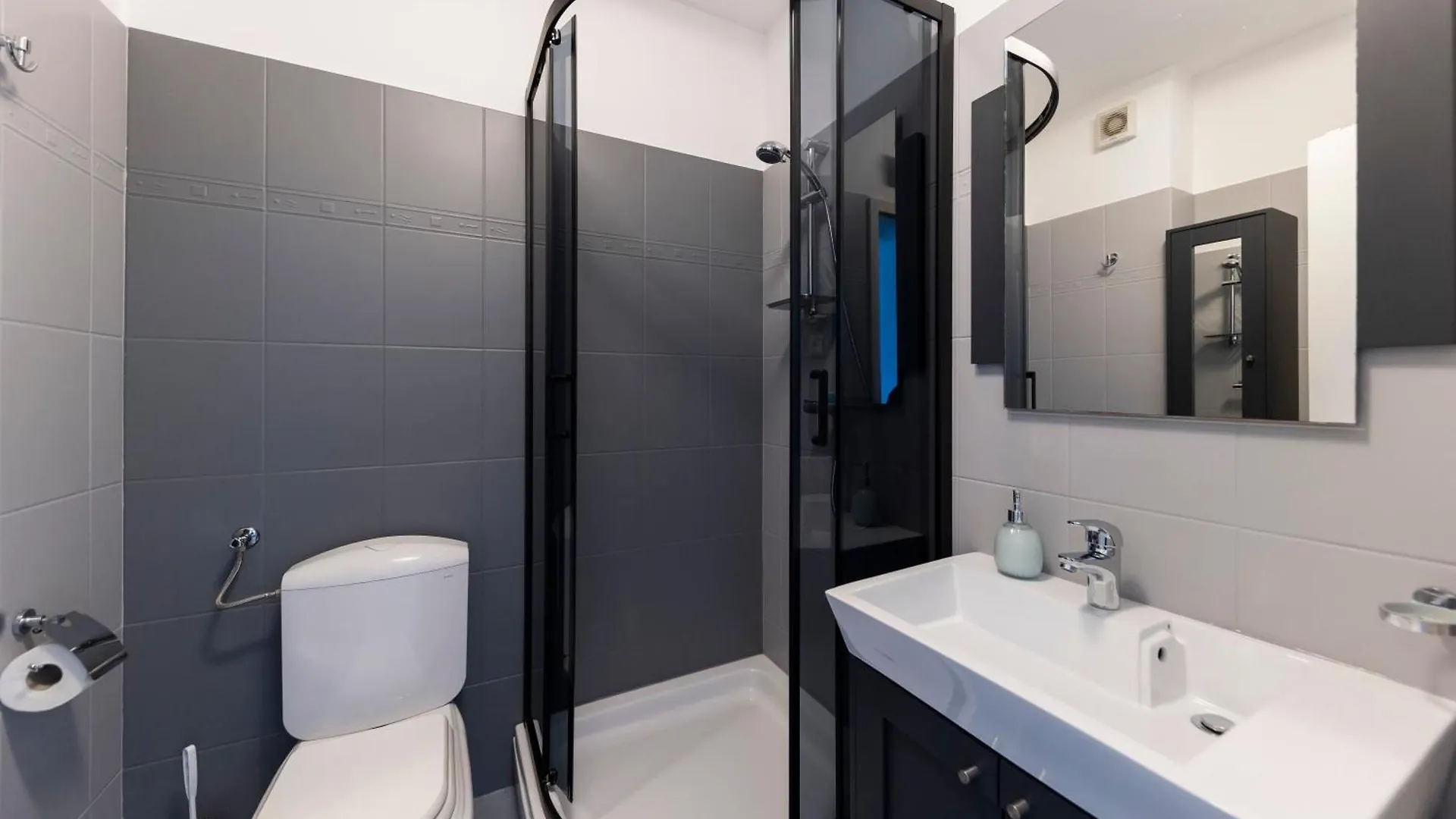 Penthouse Ugljan By Belmont Realtyアパートメント 0*,